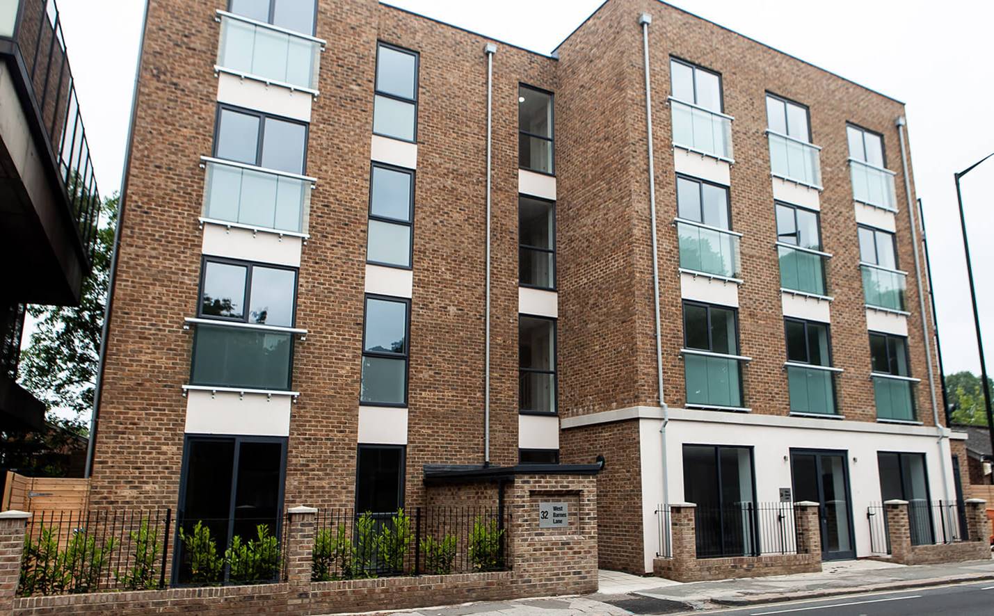 34 West Barnes Lane SW20