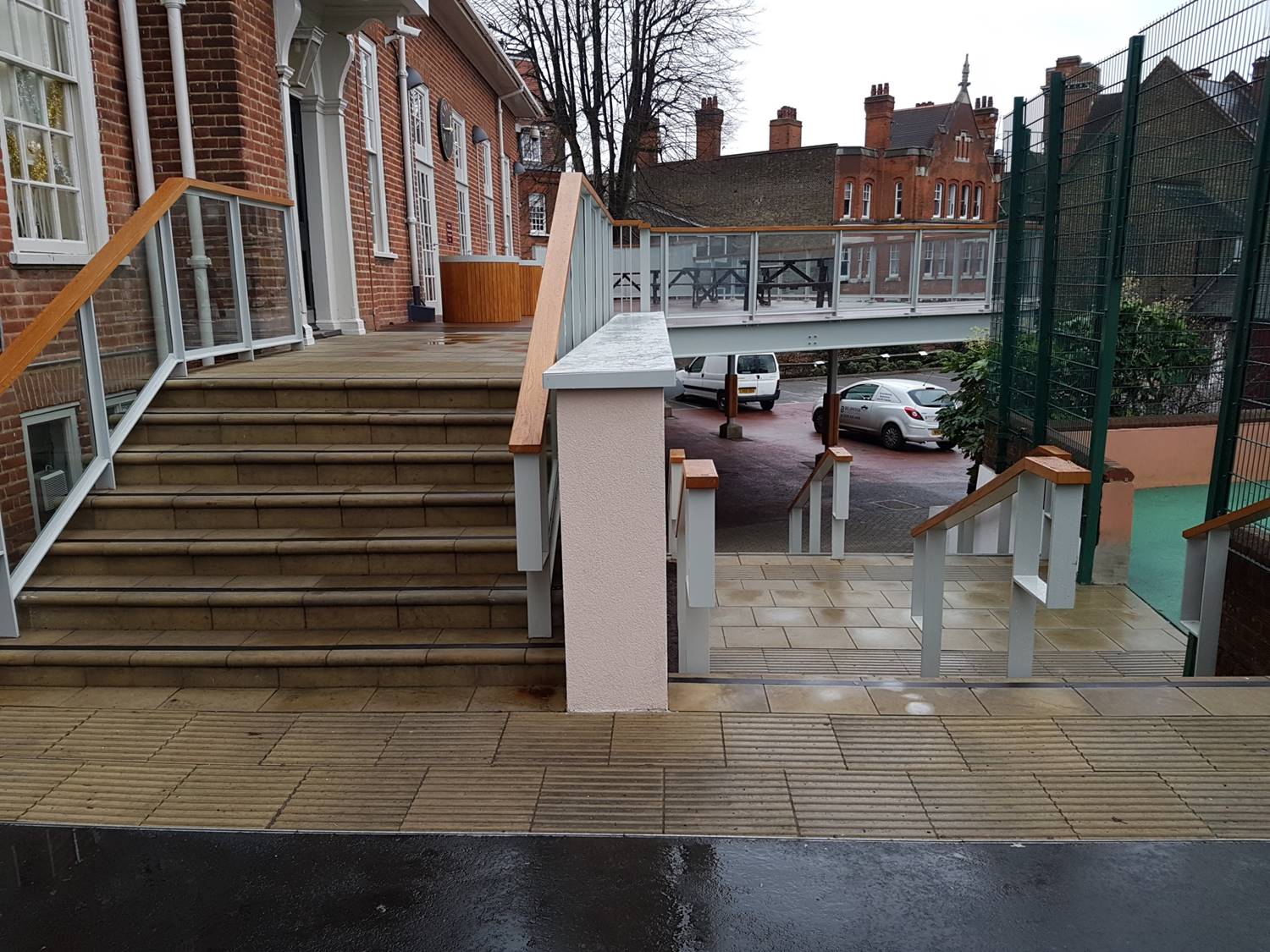 UCS Junior School NW3 — site photograph